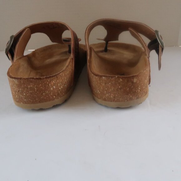 Grashius Western Hand-Tooled Comfy Thong Sandals Sz 7 Color  Color Brown - Picture 7 of 12